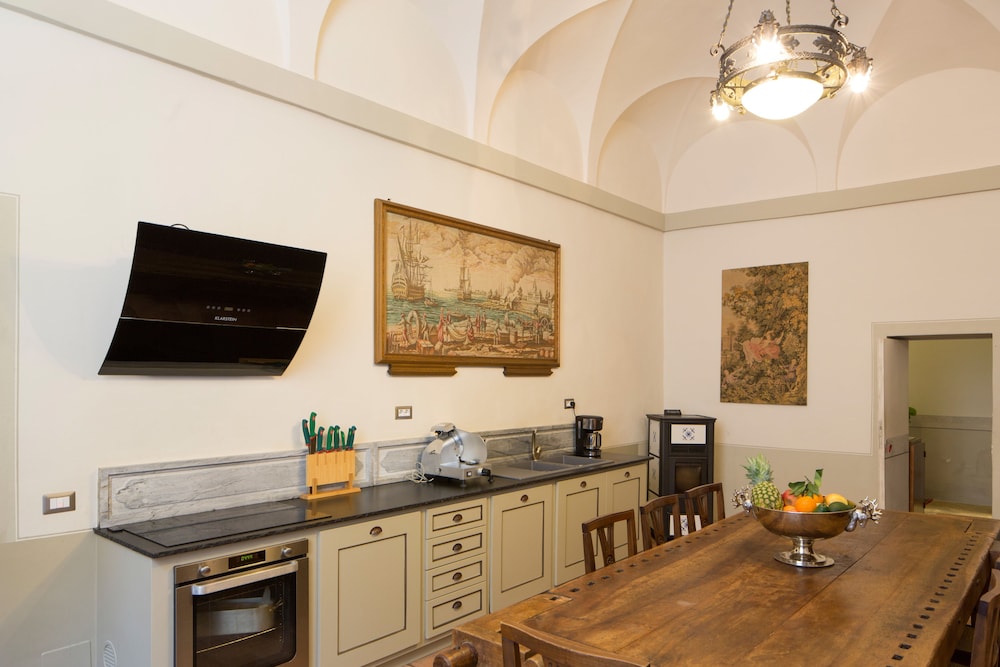 Palazzo Rotati 29/50
