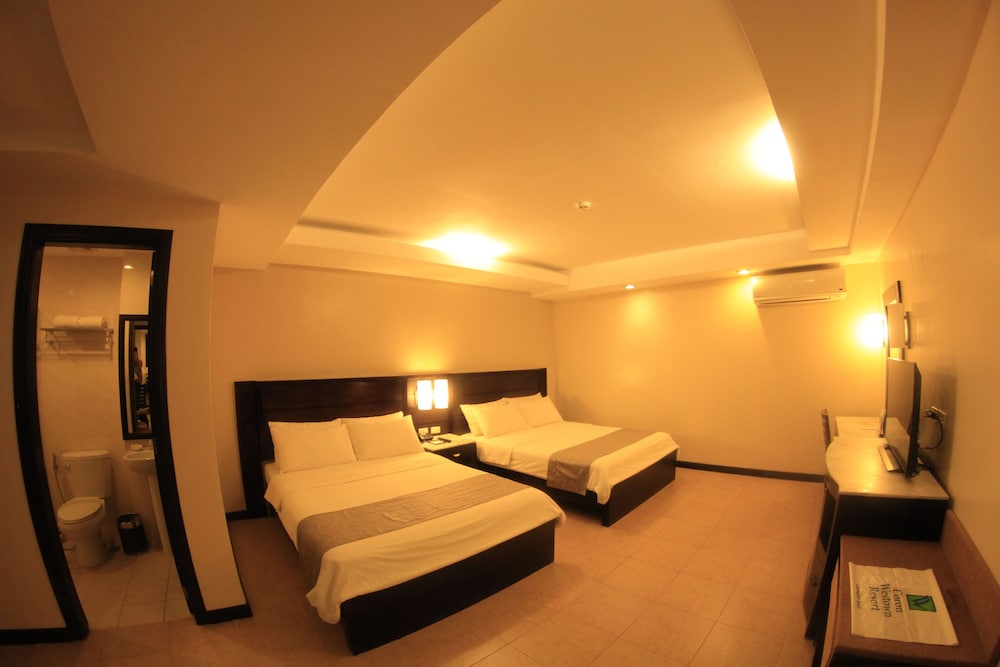 Coron Westown Resort 16/47