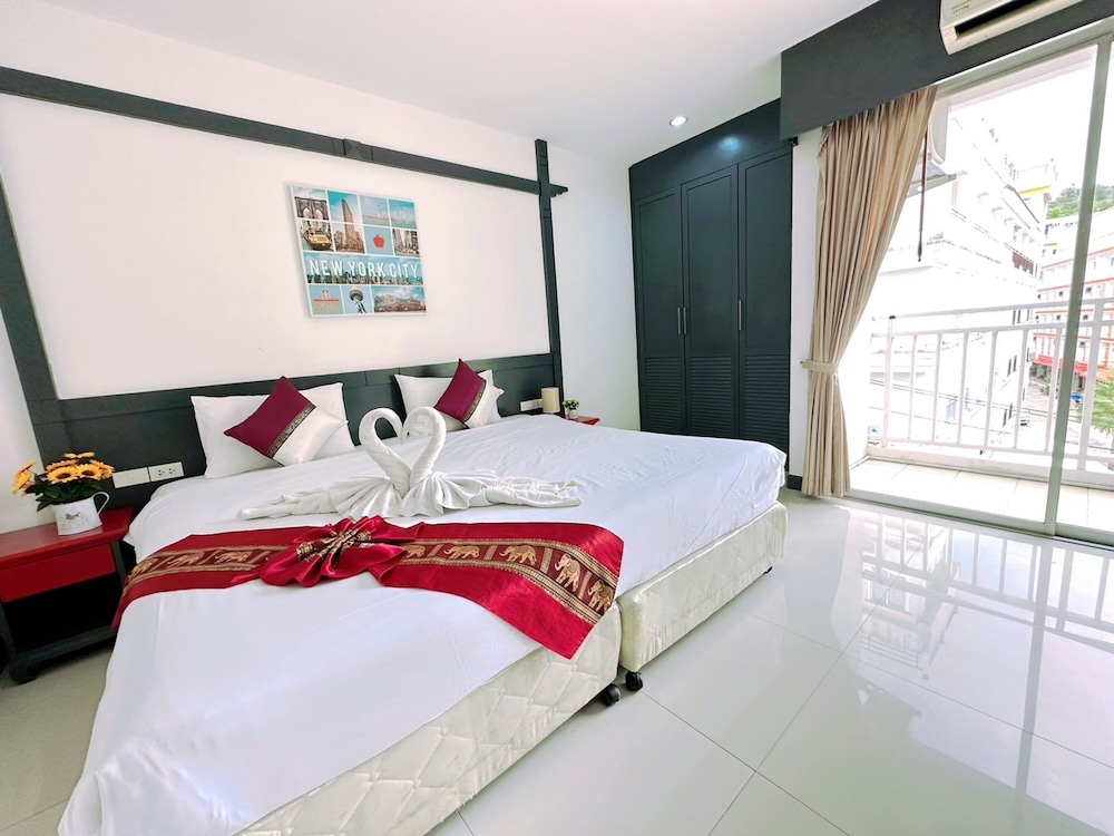 Hotel Baya Patong Beach 22/65
