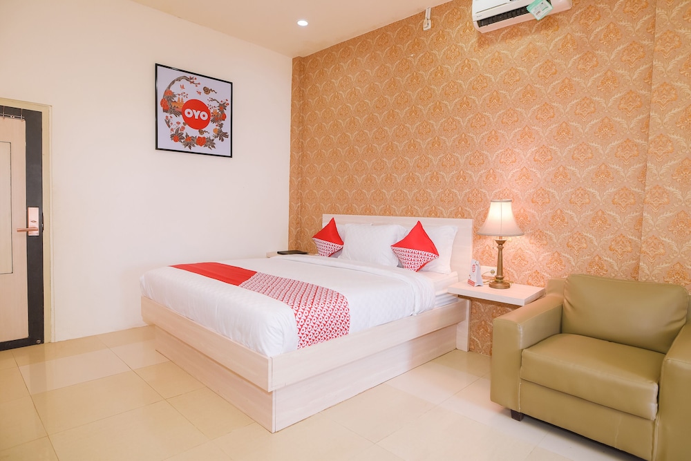Hotel Capital O 854 Ub Caisar Hotel 14/28