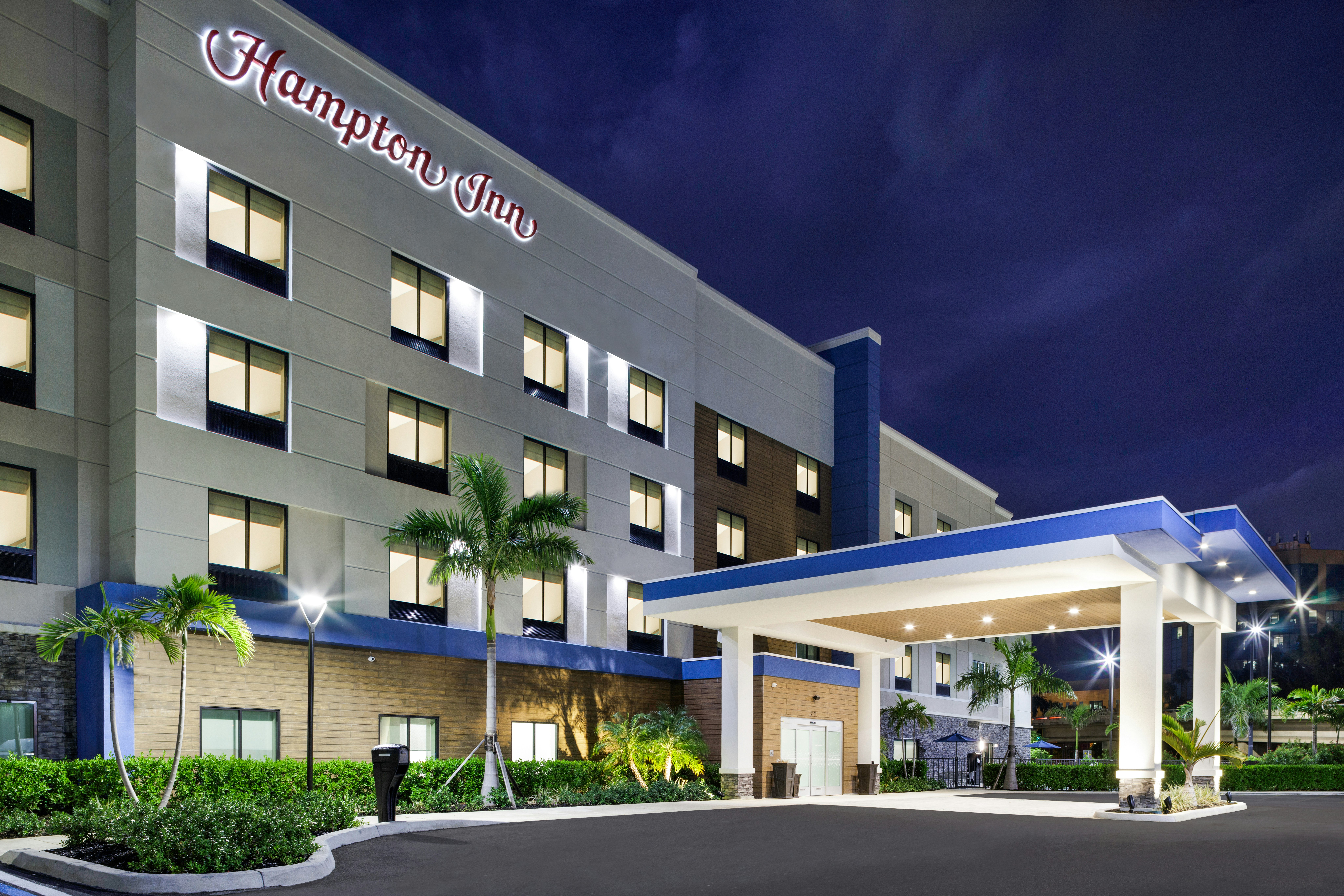 Hampton Inn Fort Myers Downtown photo4