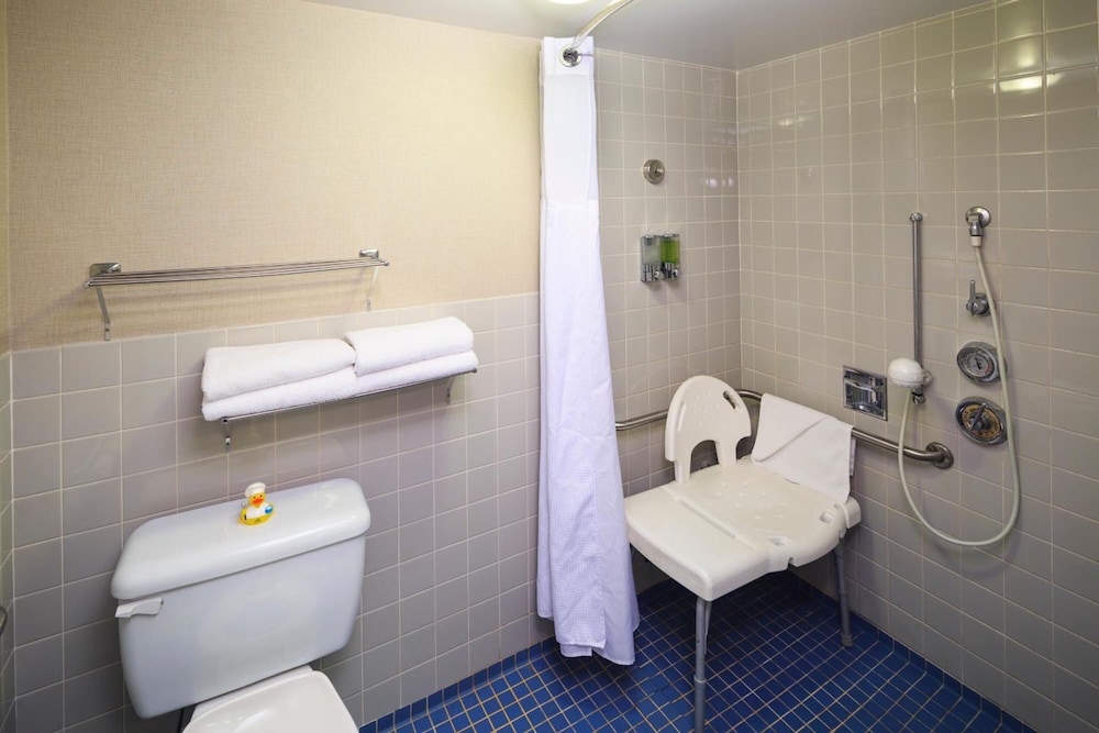 Accent Inns Burnaby 14/40