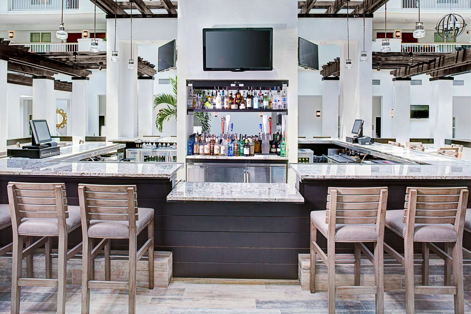 restaurant cafeteria