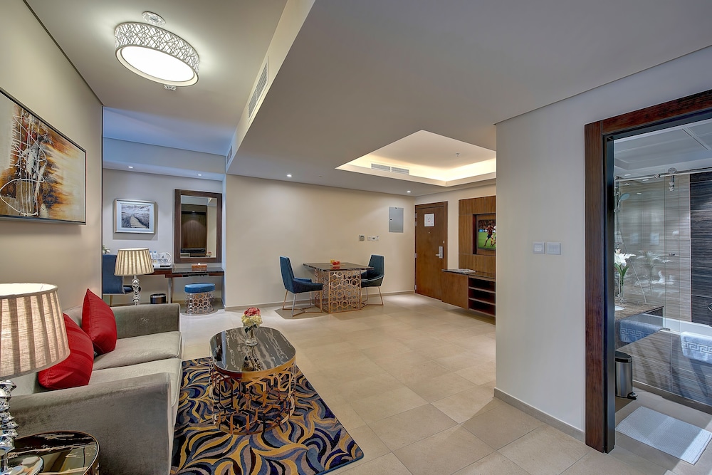 Omega Hotel Dubai 23/49