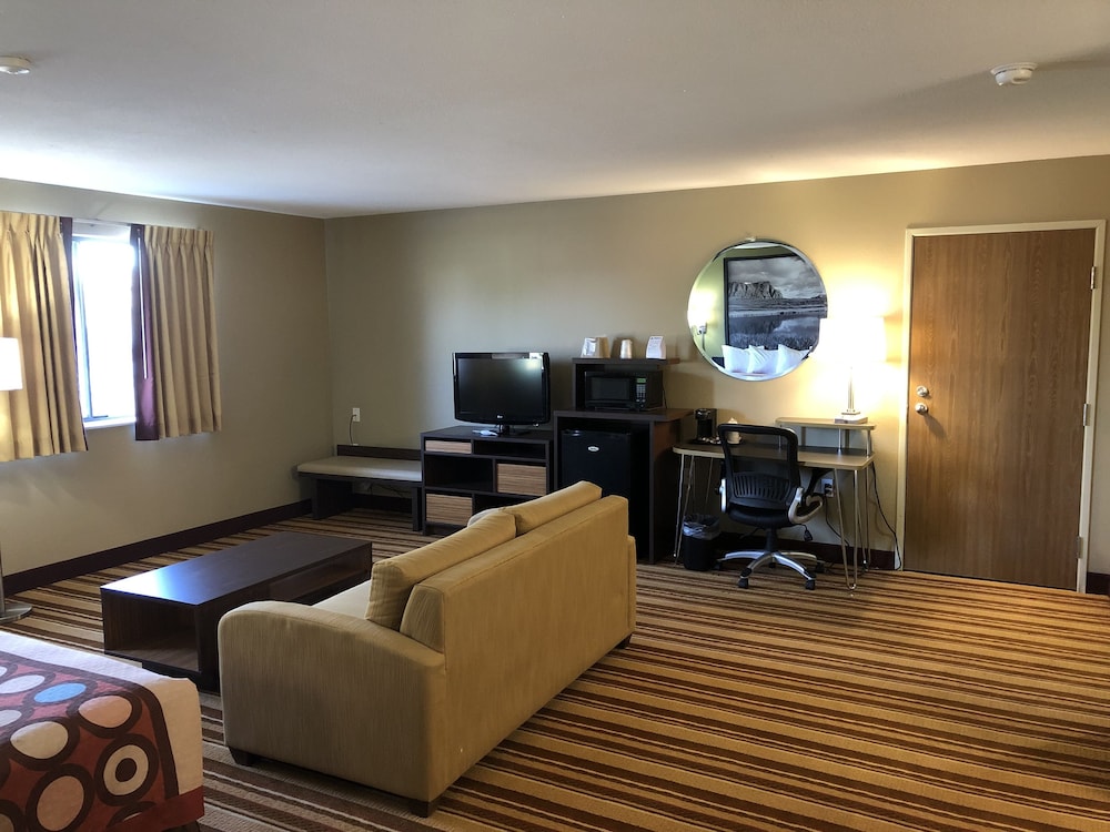 Super 8 By Wyndham S Jordan/Sandy/Slc Area 42/49