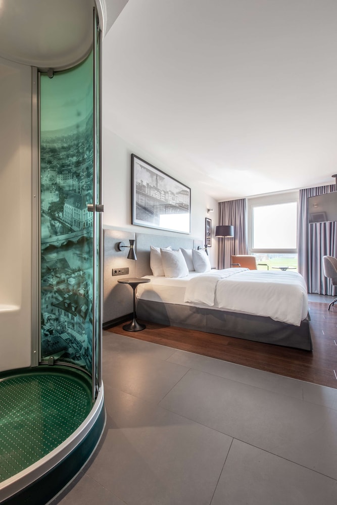 Radisson Hotel Zurich Airport 23/70