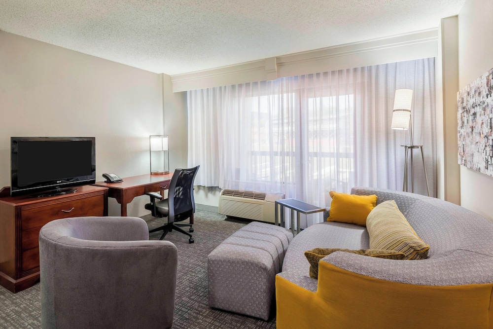 Courtyard By Marriott Chattanooga Downtown 32/50