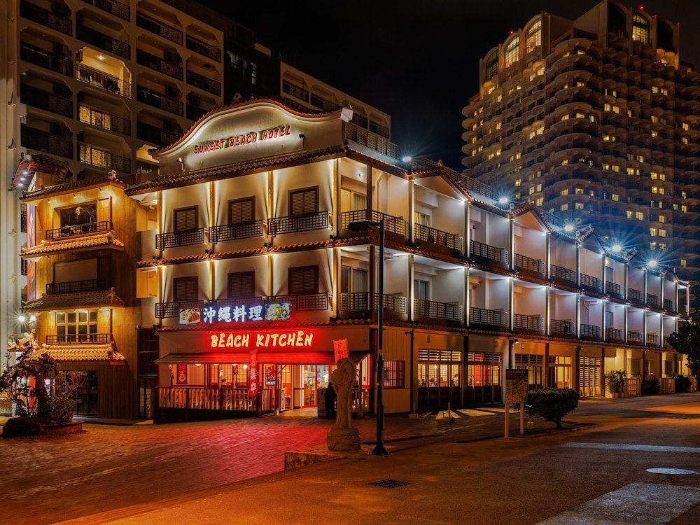 Sunset Beach Hotel 4/55