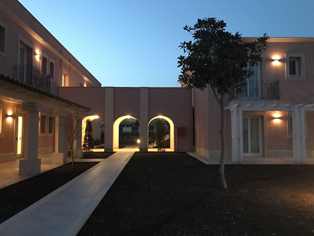 Hotel Danieli Pozzallo 60/64