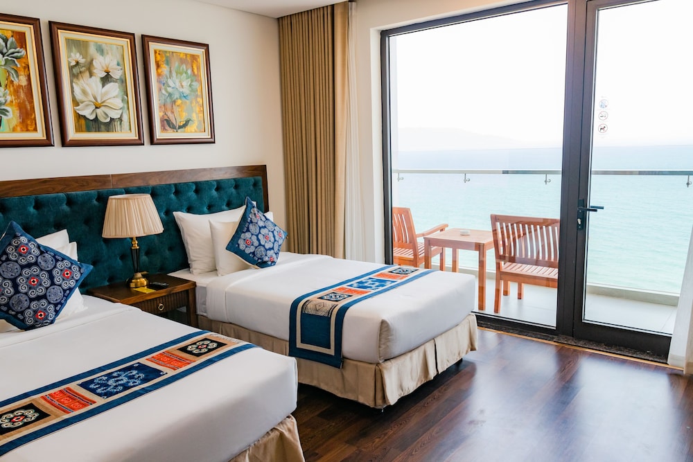 Balcona Hotel Da Nang 19/72