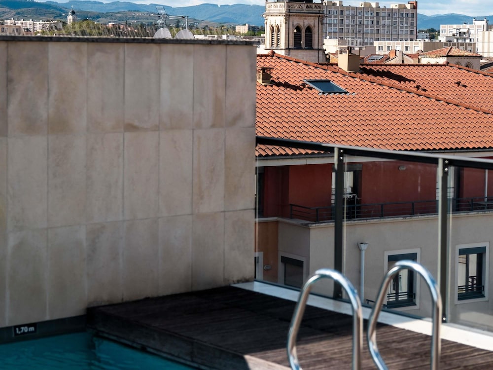 Hotel Mercure Villefranche sur Saone 36/70