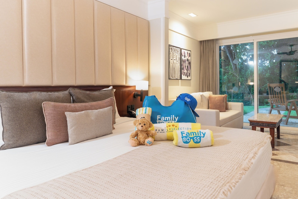 The Signature Level at Grand Palladium Imbassaí Resort & Spa 23/44
