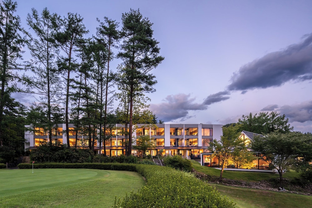 ANA Holiday Inn Resort Shinano-omachi Kuroyon in OMACHI