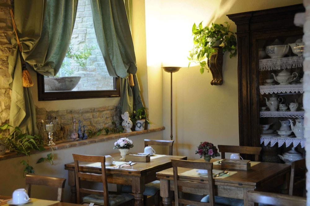 Tenuta Sant'ilario 37/48