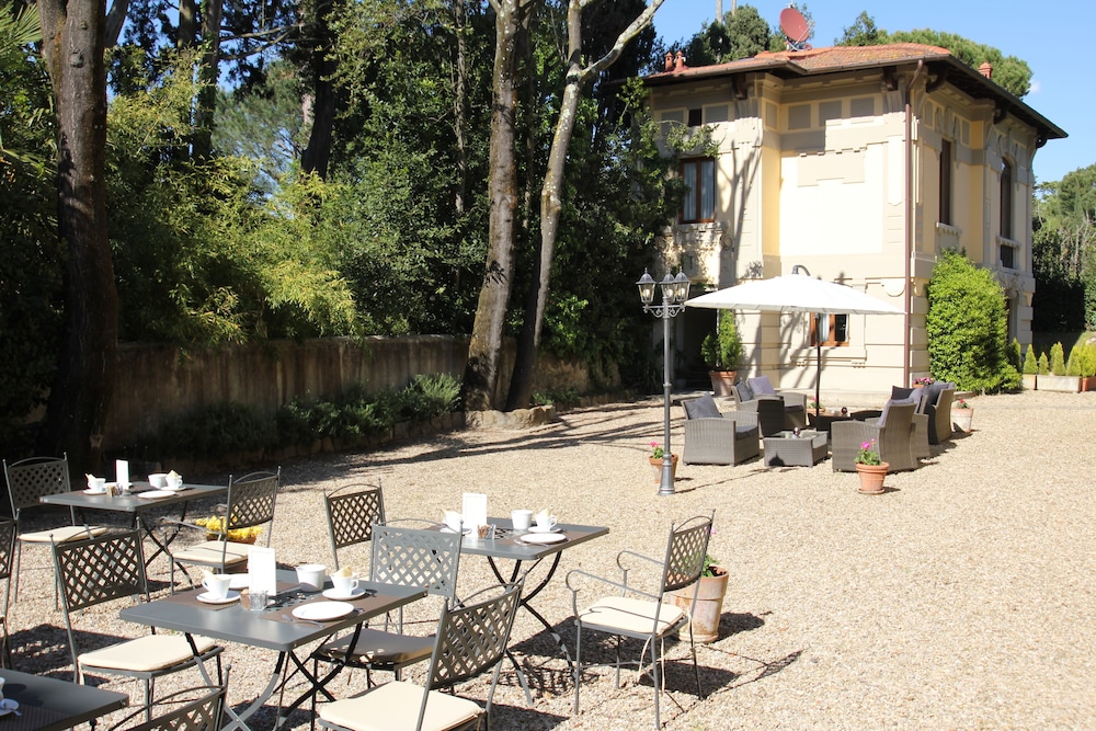 Villa Betania 51/60