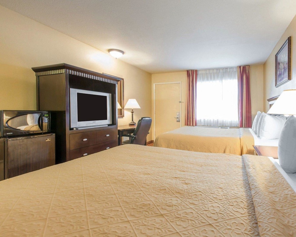 Quality Inn San Bernardino CA 15/43