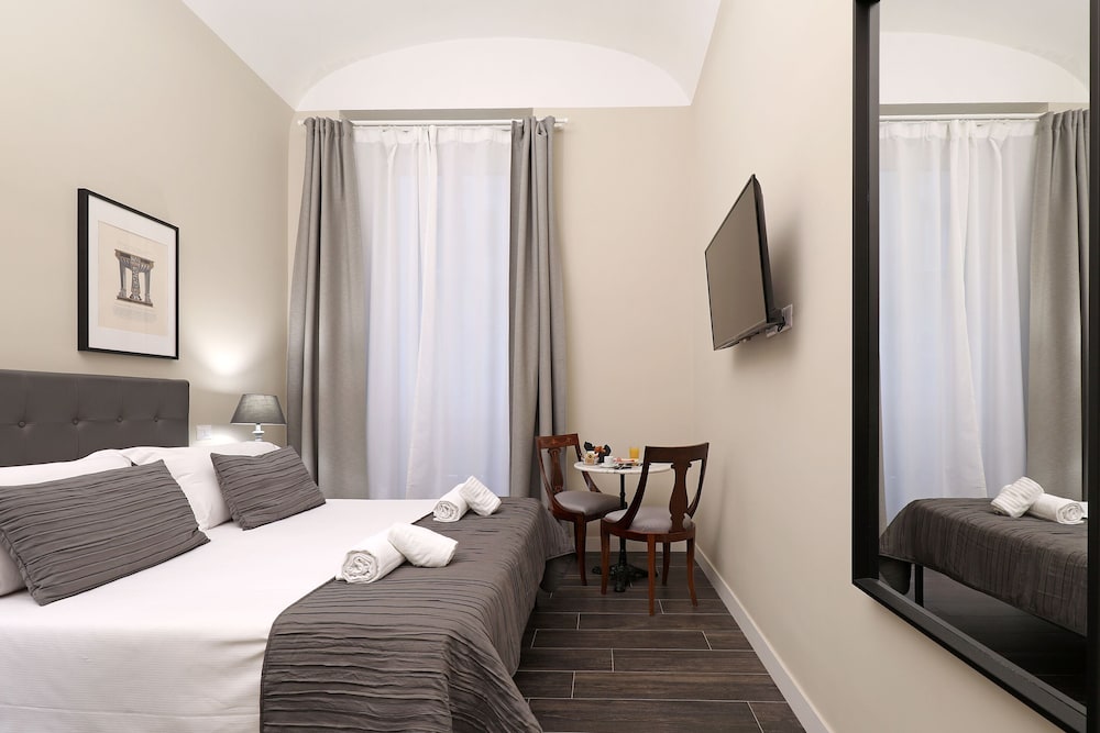 Residenza Vittoria Roma 18/50