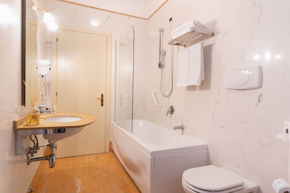 Antico Hotel Alle Acque 50/50