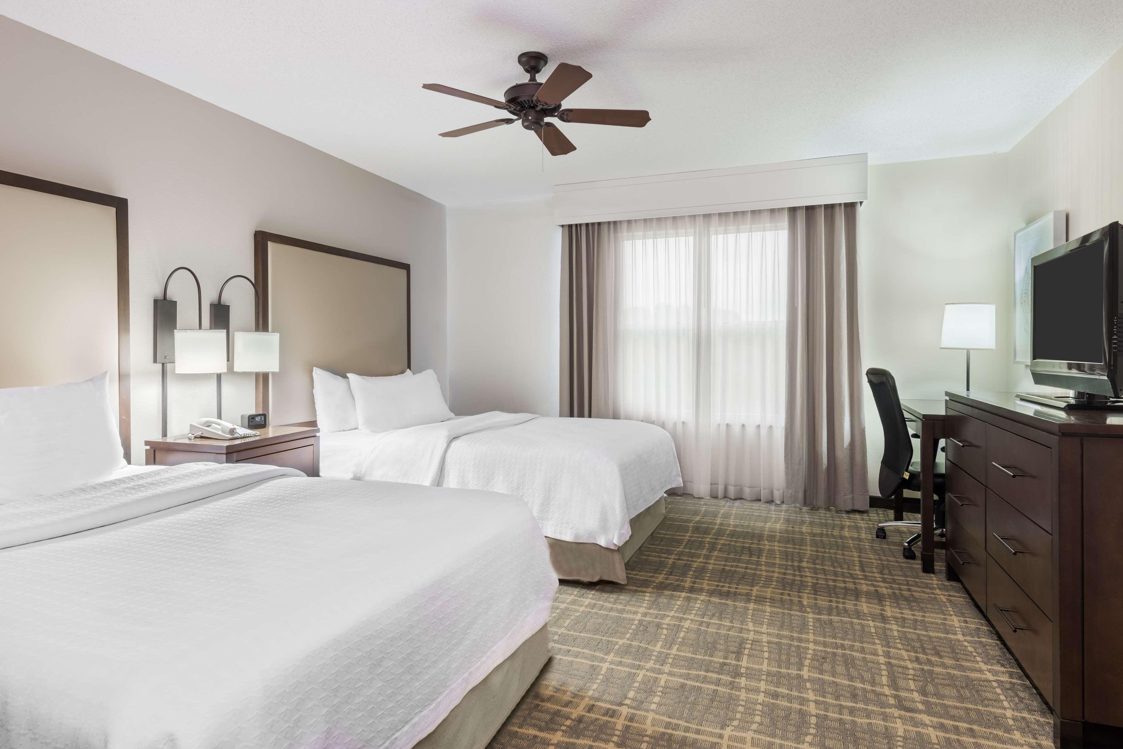 SUITE, 1 KING OR 2 DOUBLE BEDS, ACCESSIBLE