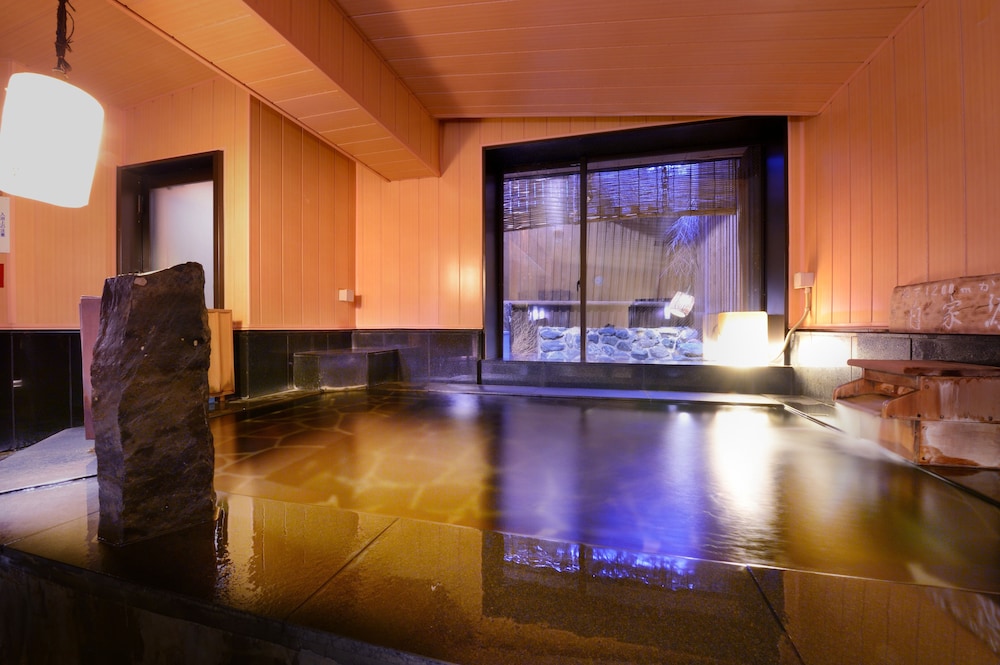 swimming pool spa
