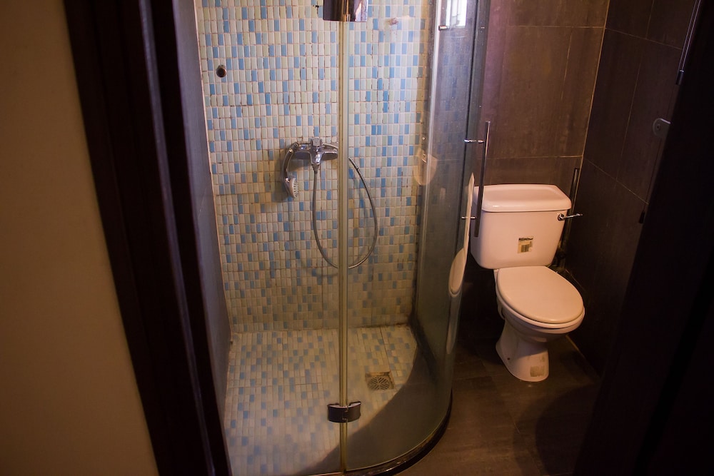 Precinct Comfort Services Ikoyi 21/25