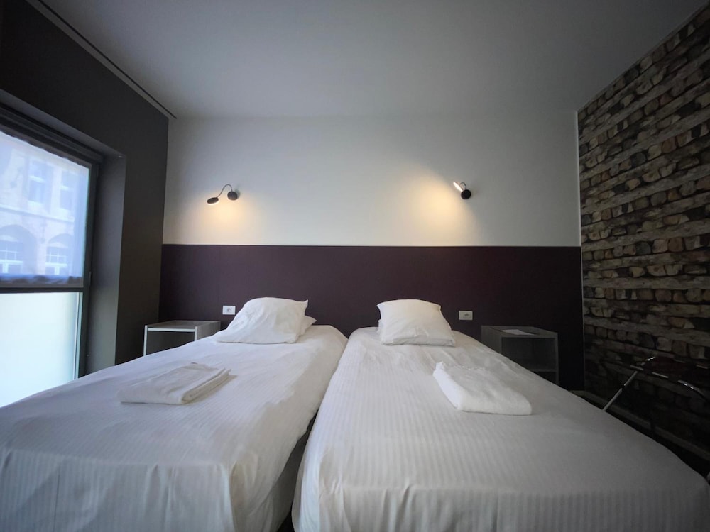 Hotel O Ieper 7/43