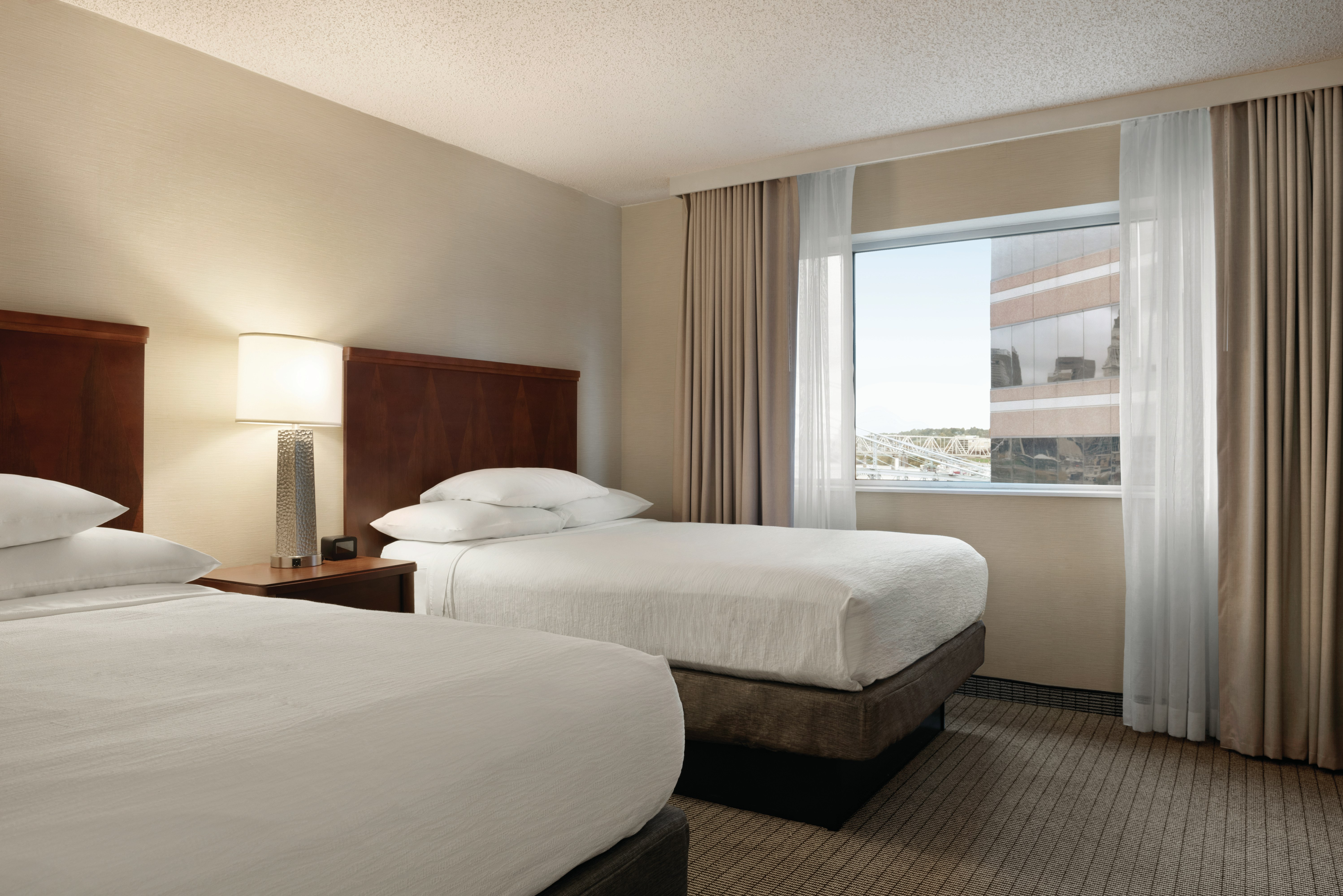 Embassy Suites By Hilton Cincinnati Rivercenter 18/53