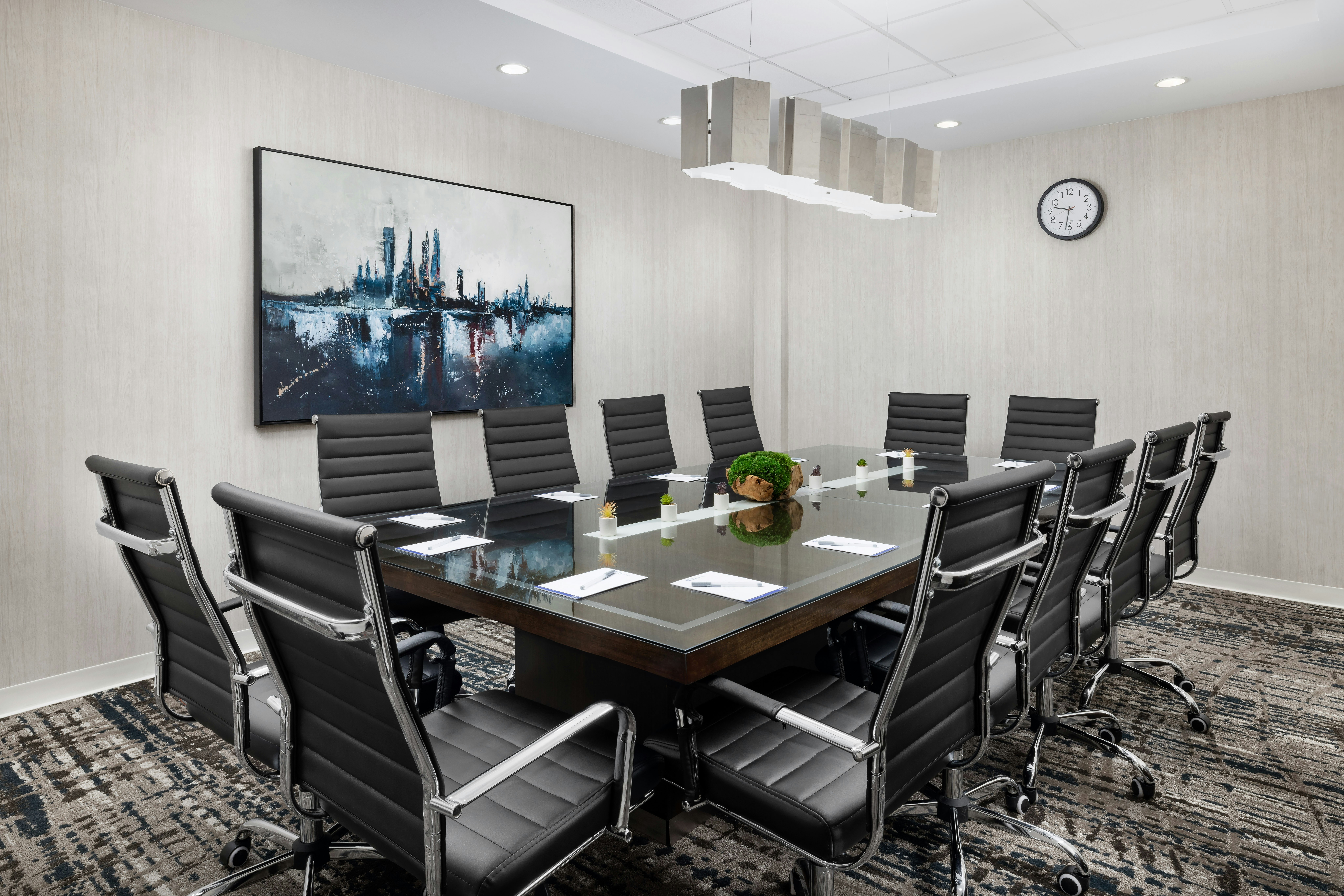 Hilton Garden Inn New York/Times Square Central 23/29
