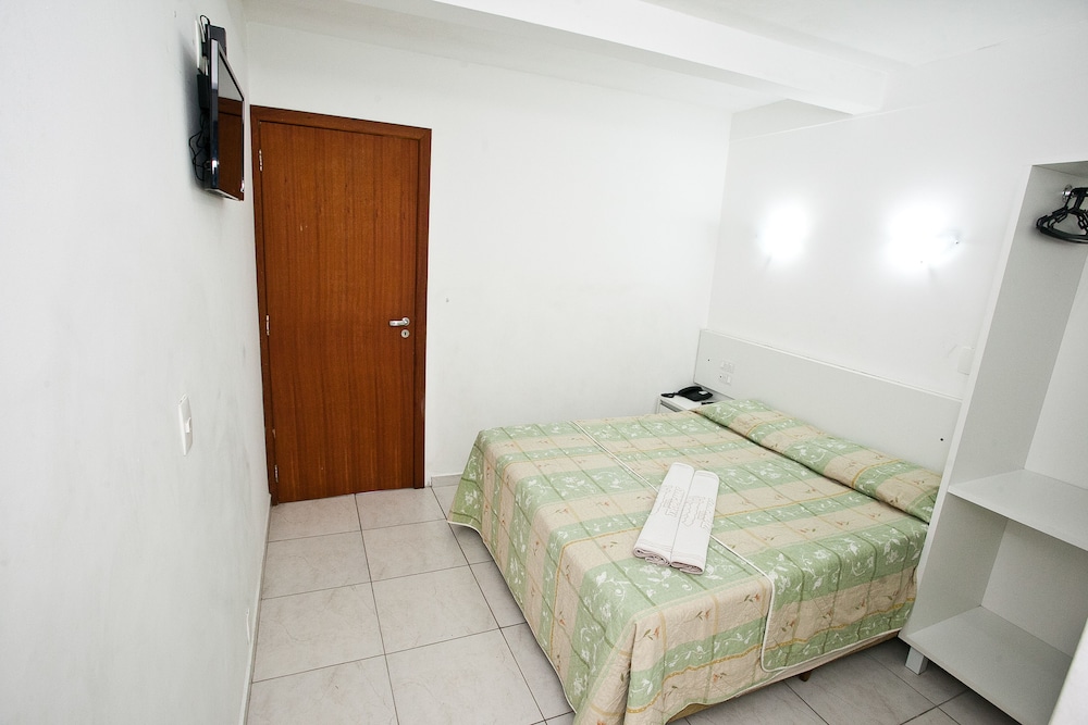 Tropicanas Apart Hotel 19/58