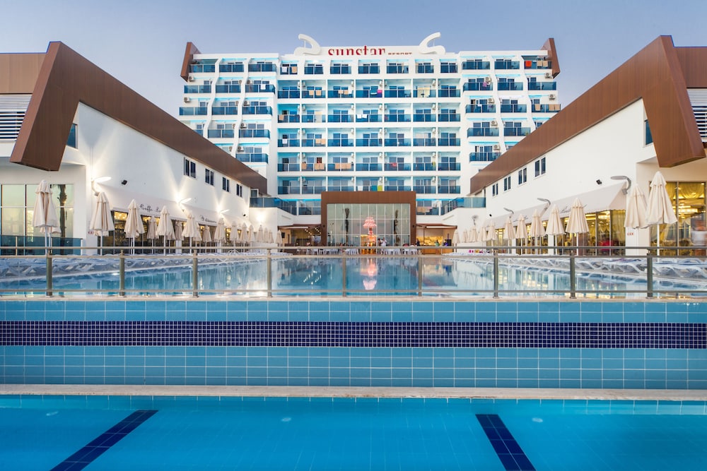 Sunstar Resort Hotel 7/35