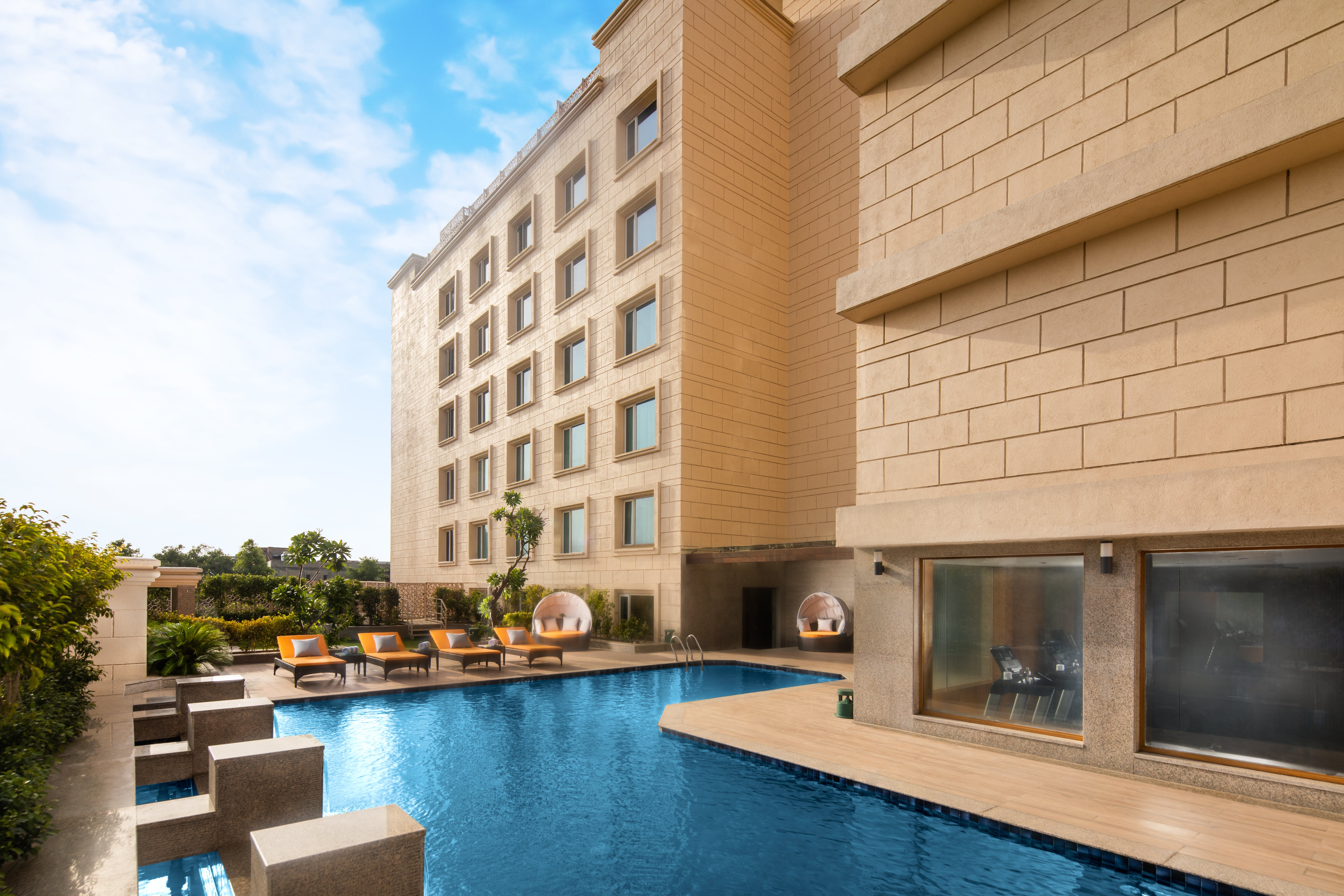 Holiday Inn Agra Mg Road 6/30