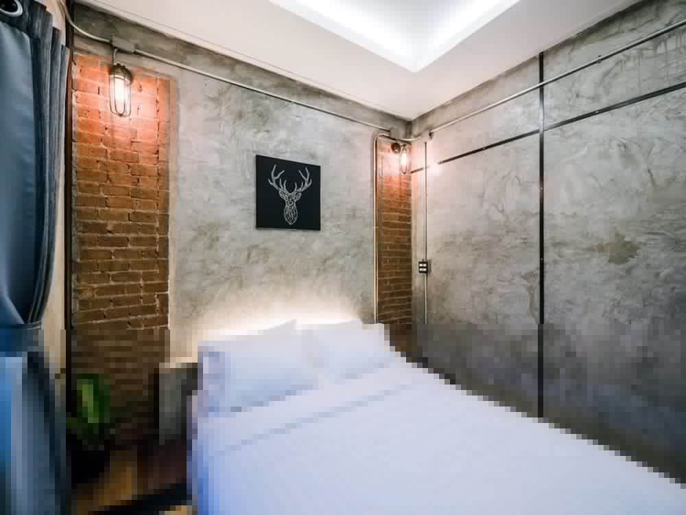 Zeds Hostel Bangkok 14/66