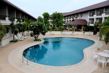 President Hotel Udonthani 7/55