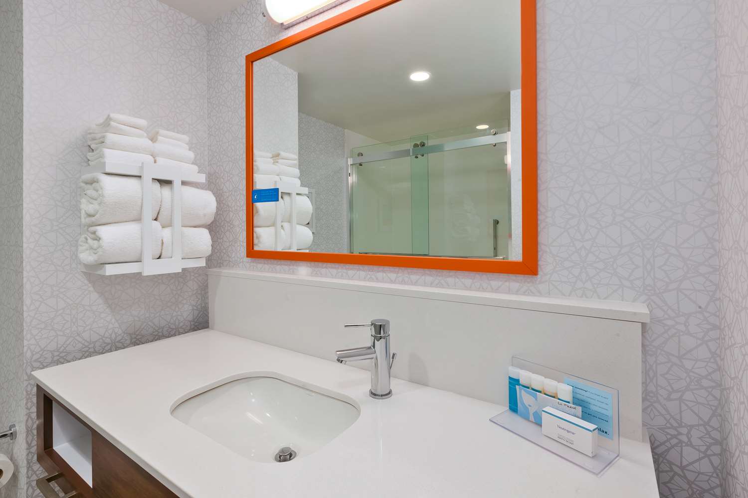 Studio, Suite, 2 Queen Beds, Water View