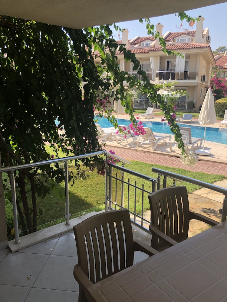 Sunset Beach Club 29/50