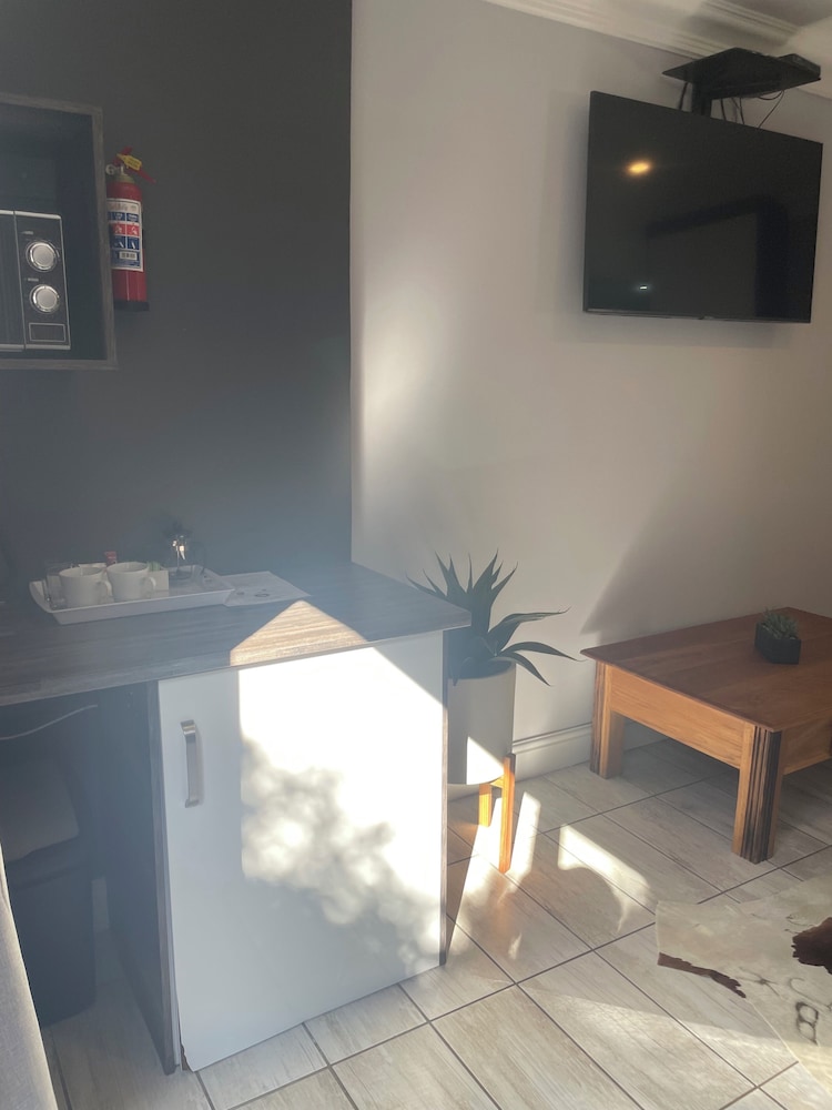 Reef View Bnb 30/50