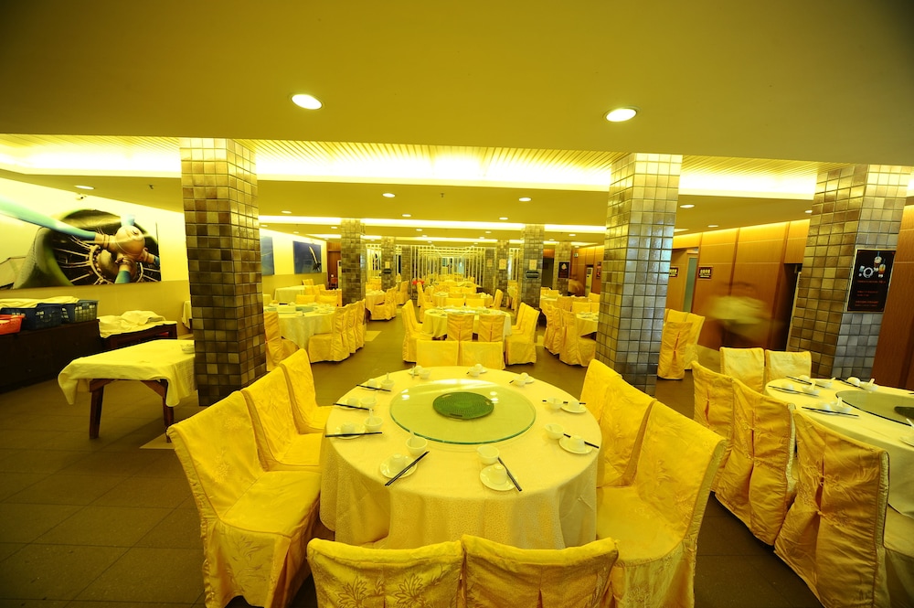 Good East Hotel 23/27