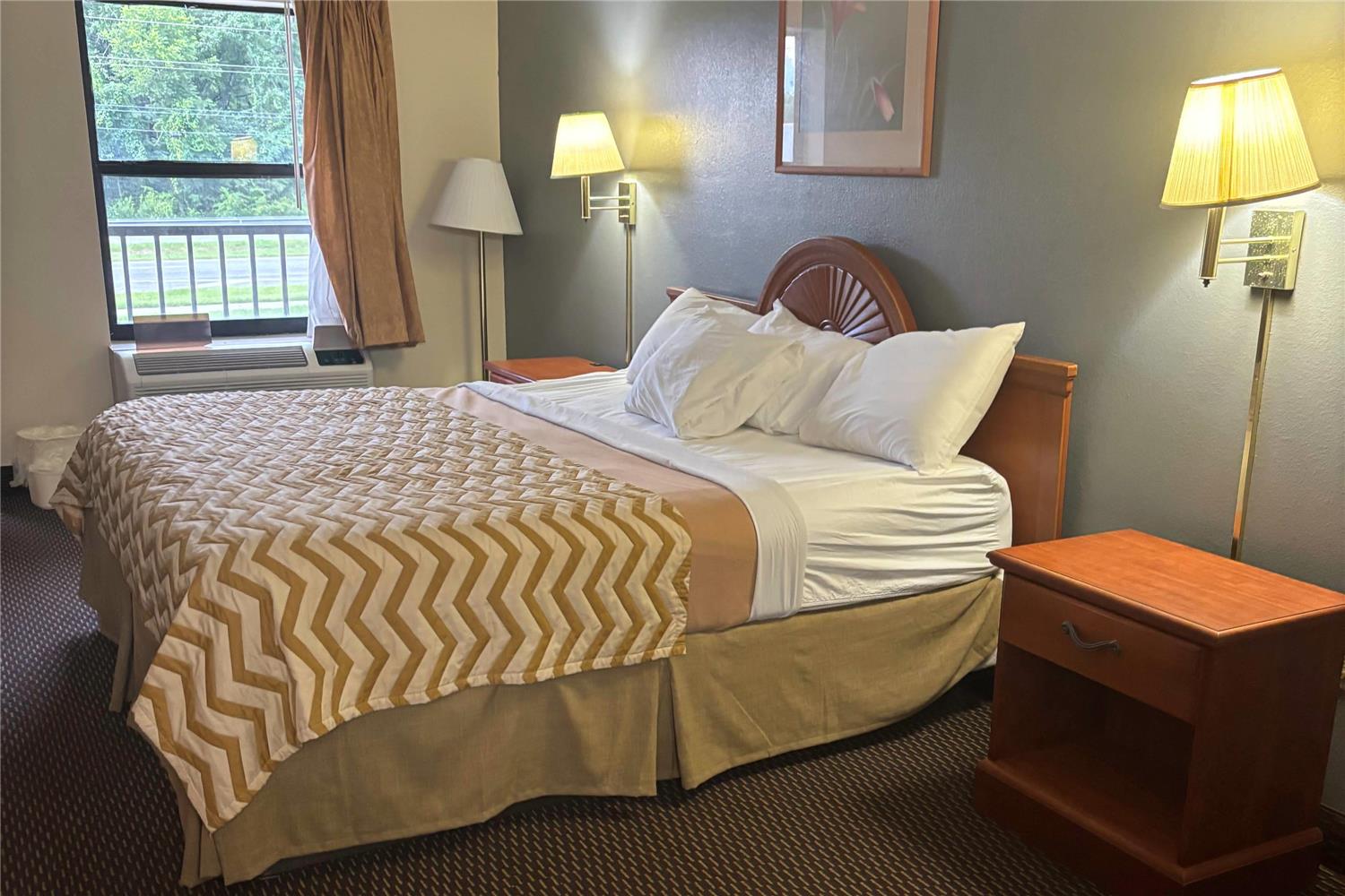 Clarion Pointe Alachua - Gainesville Area 7/20