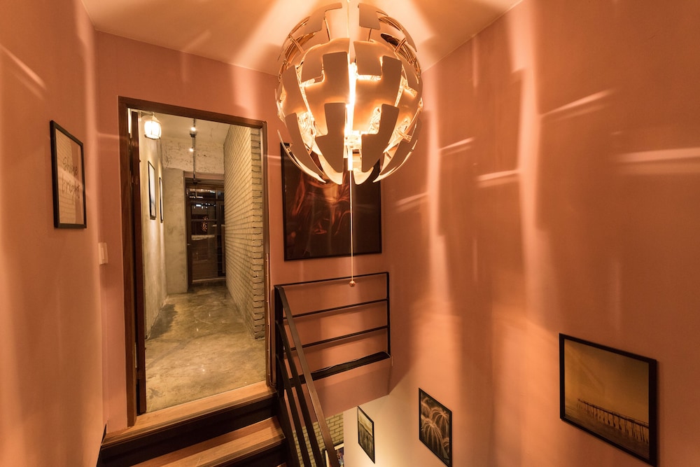 Inno Hostel &amp; Pub Lounge Hongdae 50/65