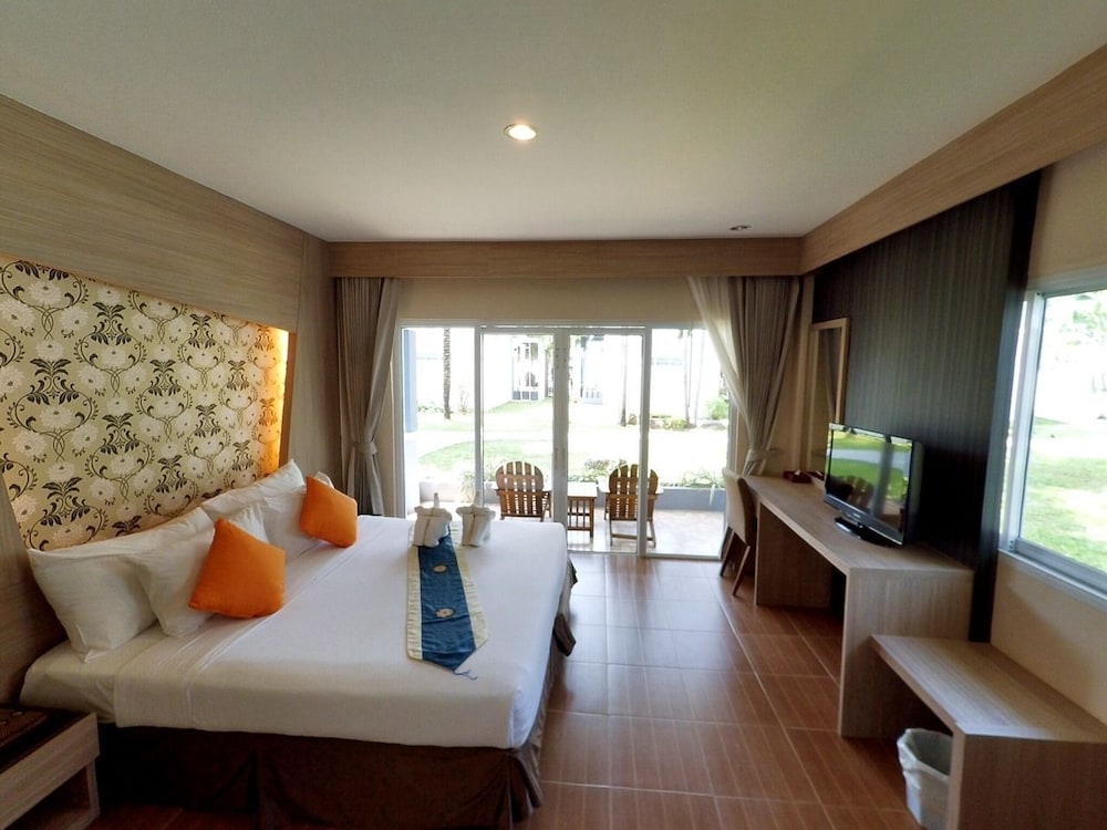 Chaolao Tosang Beach Hotel 38/60