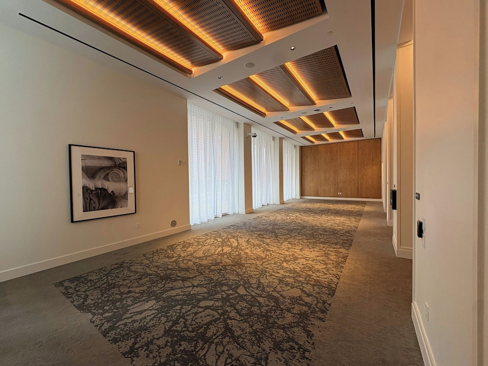 Virginia Guesthouse Hotel and Conference Center 46/50