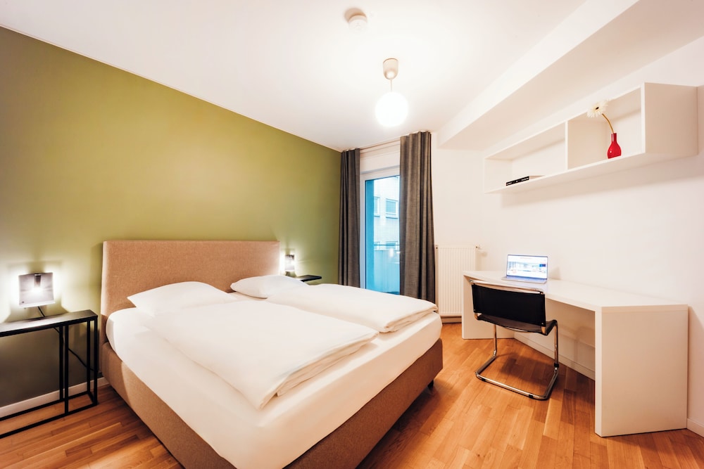 Fantastic, Apartment, Queen and Twin Beds