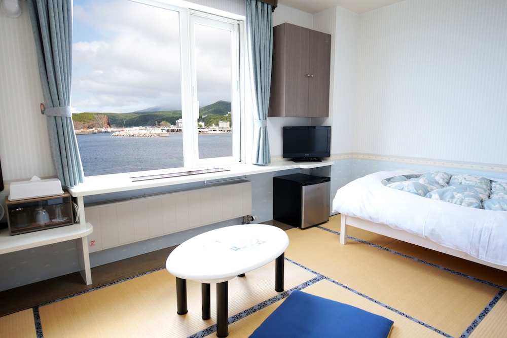 Iruka Hotel 12/47