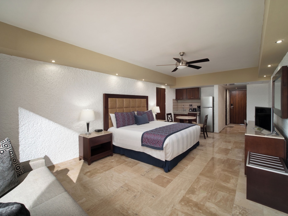 El Cid El Moro Beach Hotel 18/83