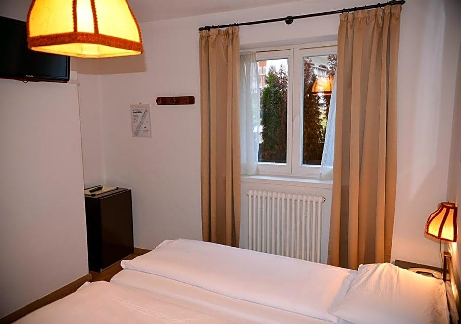 HOTEL REGINA DELLE DOLOMITI 16/81