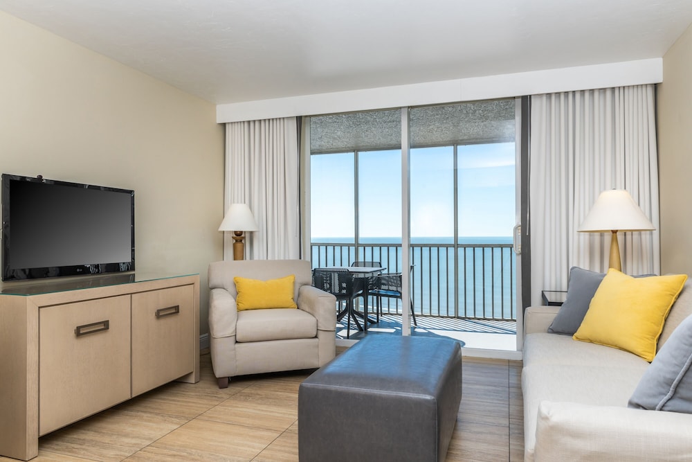 Diamondhead Beach Resort and Spa 17/43