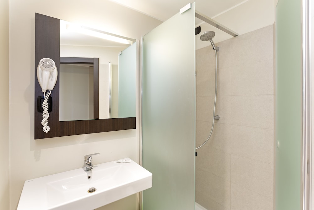 B&B Hotel Milano - Sesto 33/88