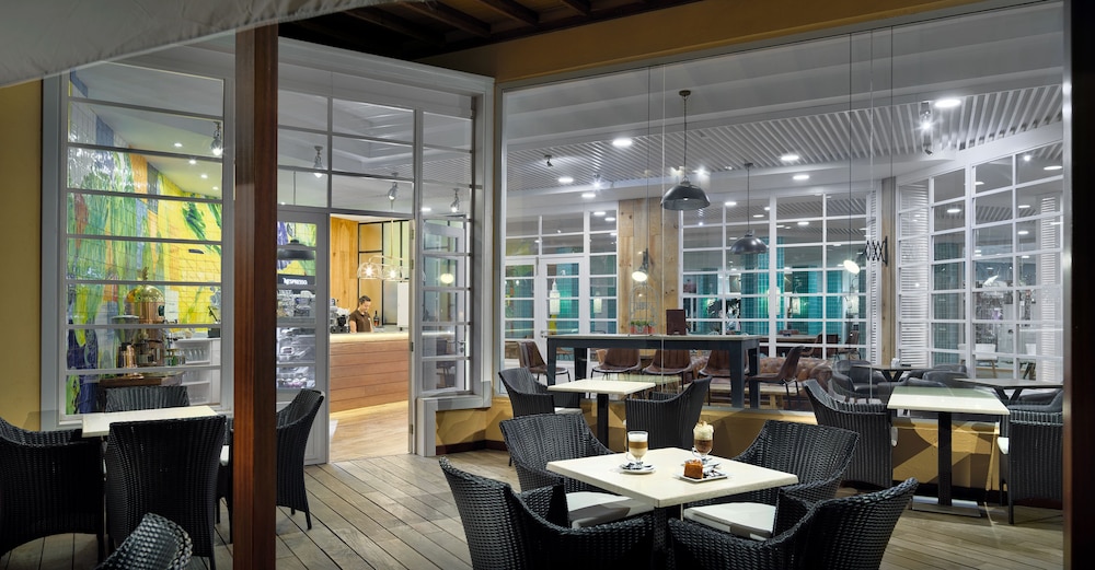 H10 Playa Esmeralda - Adults Only 55/73