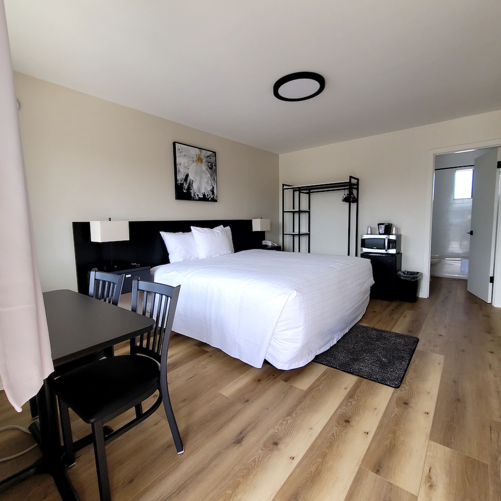 Richland Inn And Suites 12/32