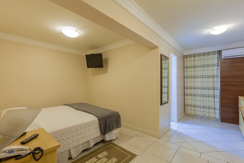 Tri Hotel Executive Criciuma 12/50